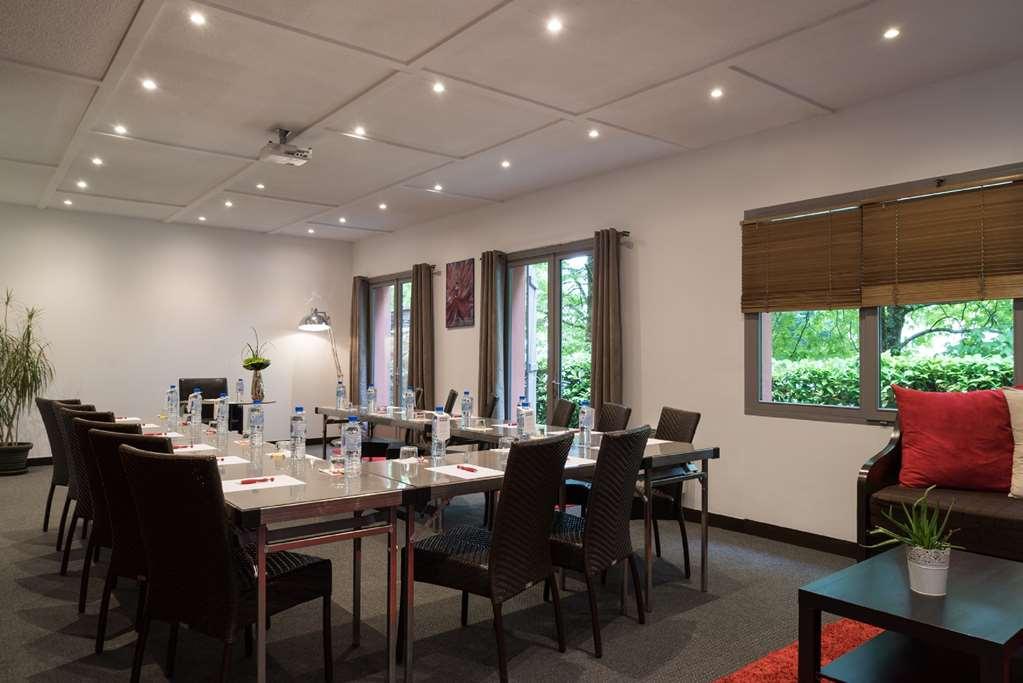 Sure Hotel By Best Western Biarritz Aeroport Anglet Instalações foto